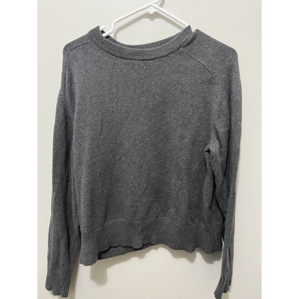 Banana Republic Gray Fine Knit Crewneck Sweater Pullover Size M